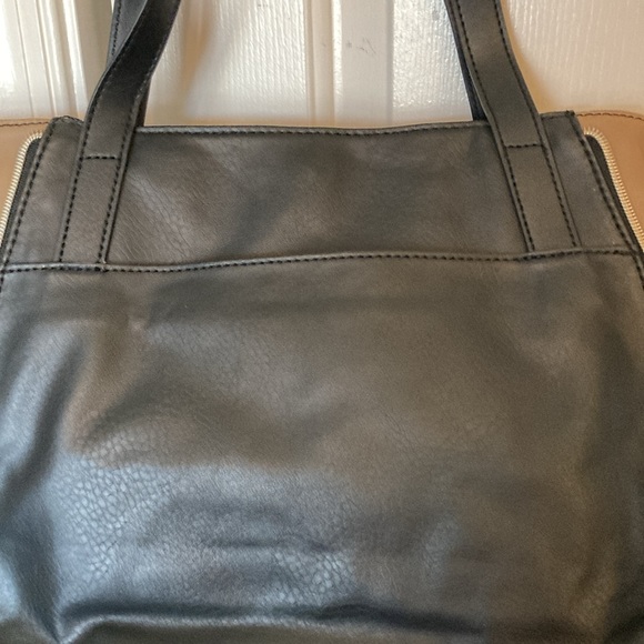 Relic Handbag - Picture 5 of 11